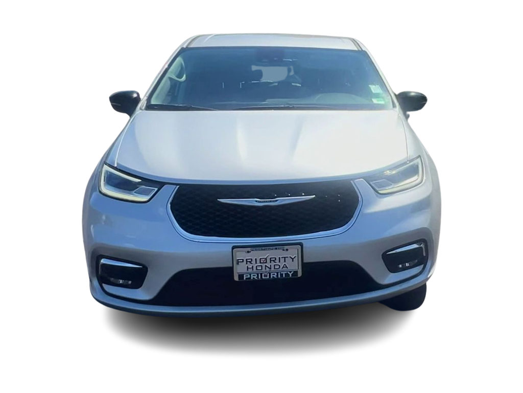 Thumbnail: 2024 Chrysler Pacifica - 5