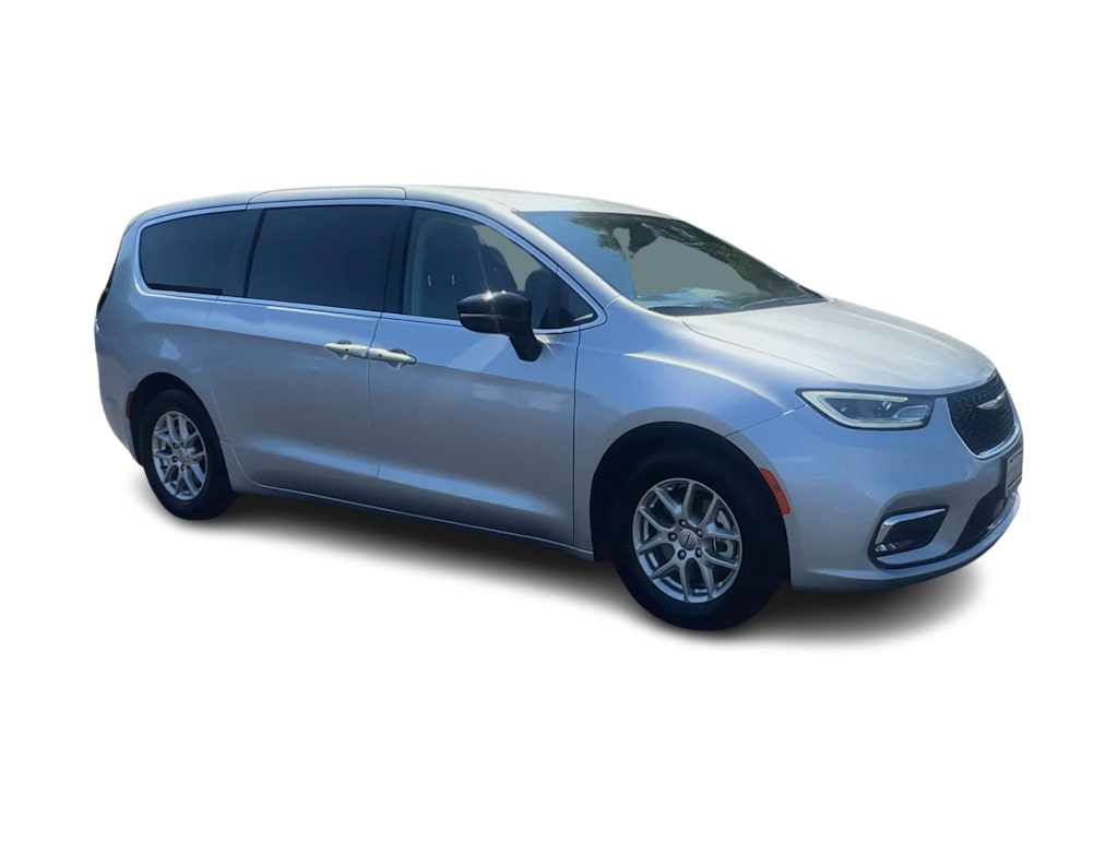 Thumbnail: 2024 Chrysler Pacifica - 14