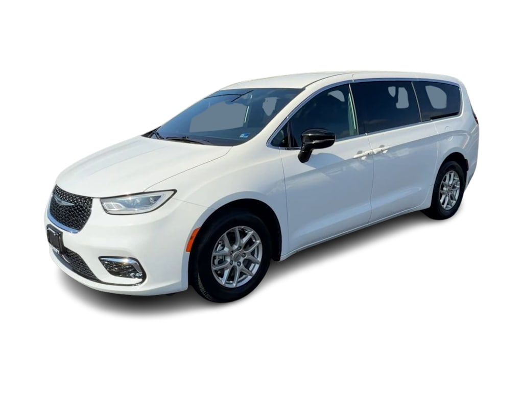 Thumbnail: 2025 Chrysler Pacifica - 16
