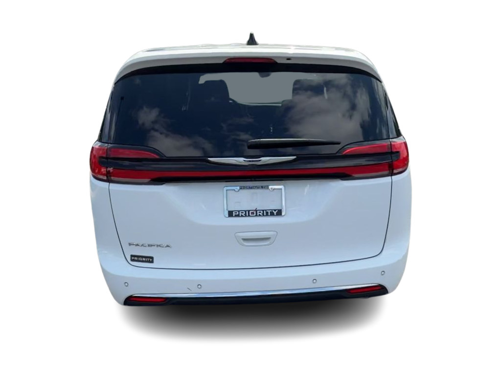 Thumbnail: 2025 Chrysler Pacifica - 5