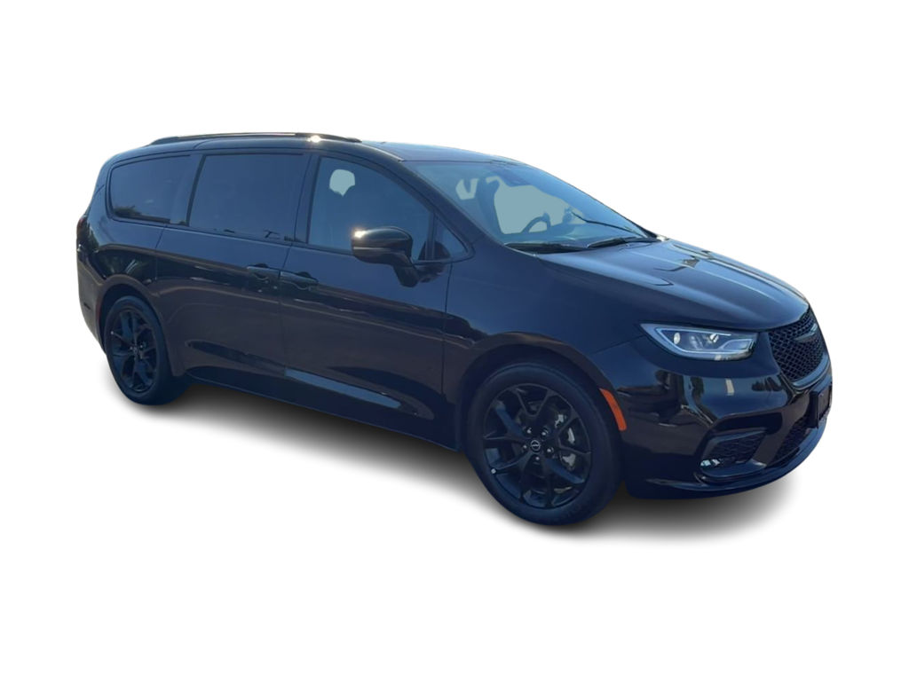 Thumbnail: 2026 Chrysler Pacifica - 15
