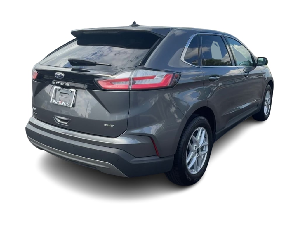 Thumbnail: 2024 Ford Edge - 17