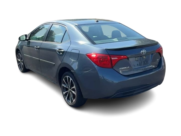 Thumbnail: 2017 Toyota Corolla - 18