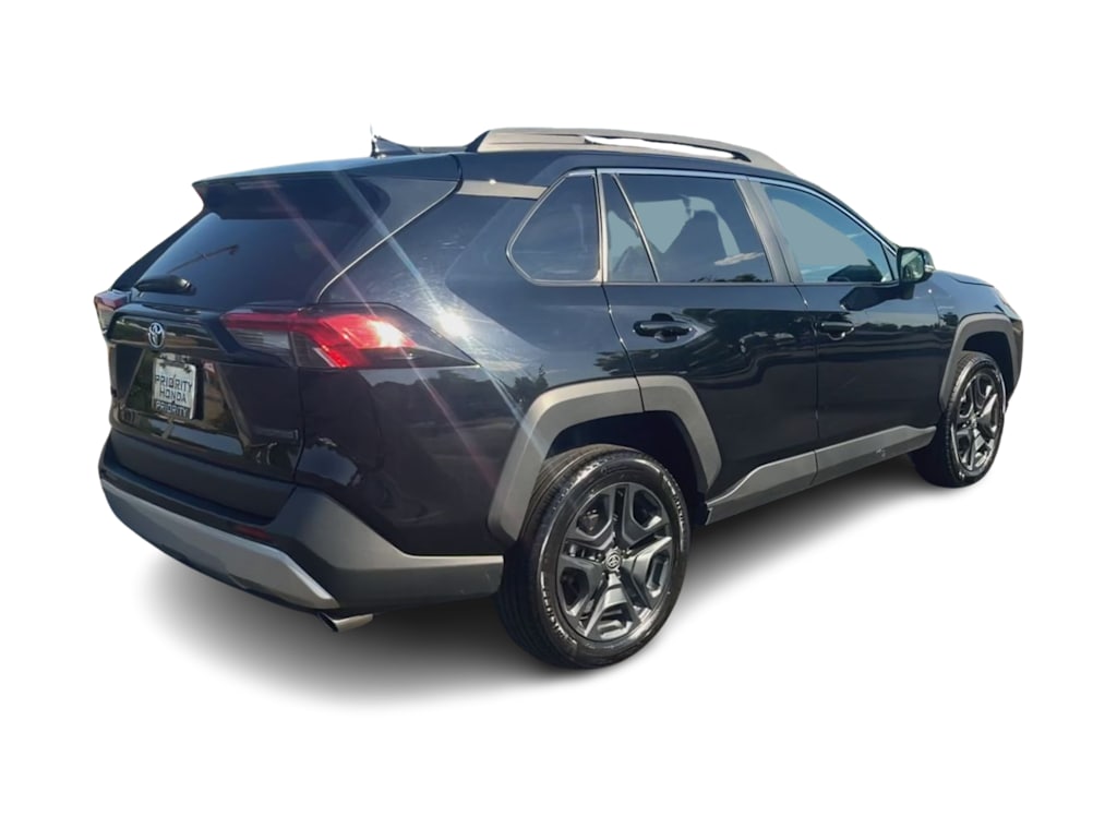 Thumbnail: 2024 Toyota RAV4 - 13