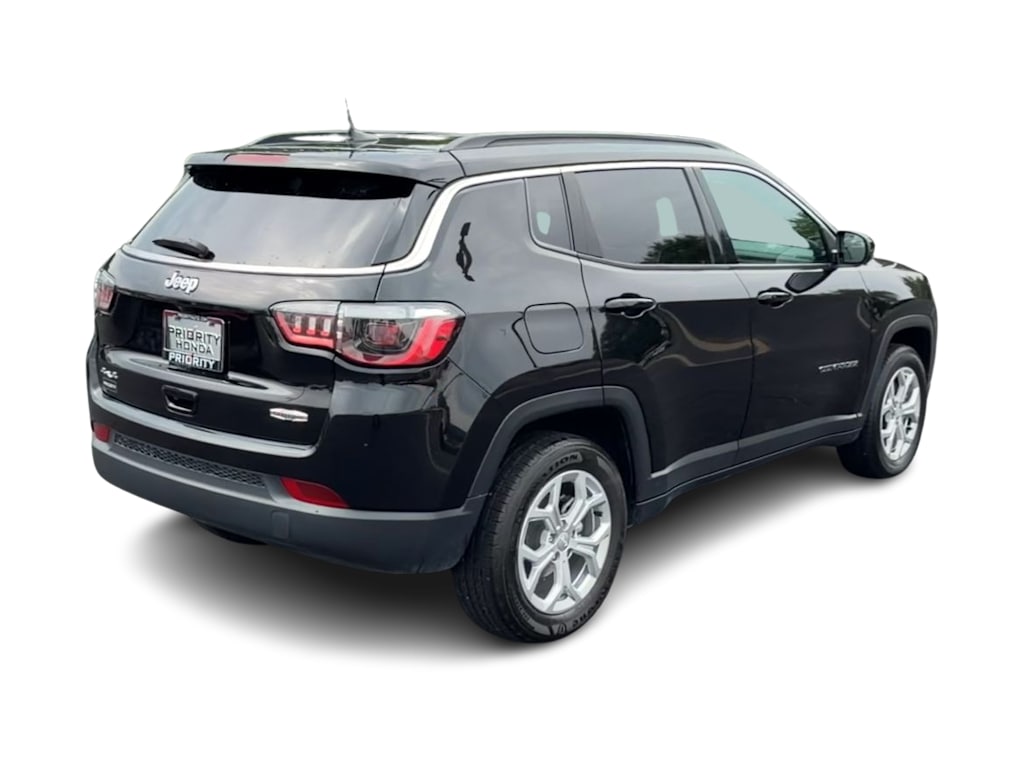 Thumbnail: 2024 Jeep Compass - 18