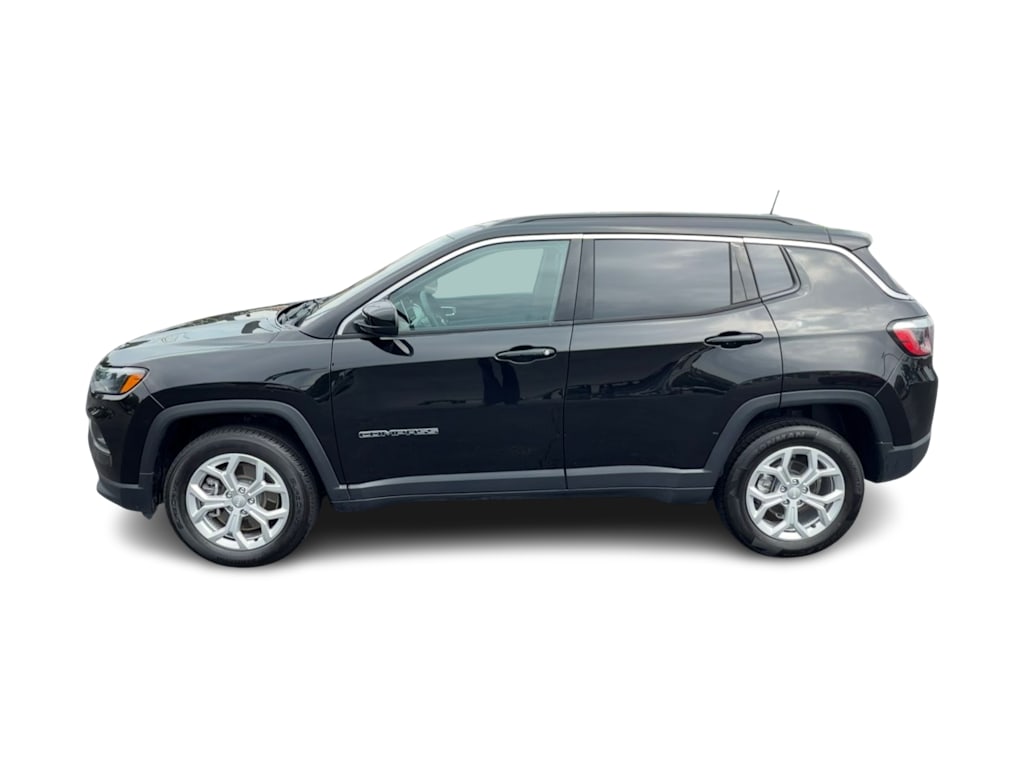 Thumbnail: 2024 Jeep Compass - 16