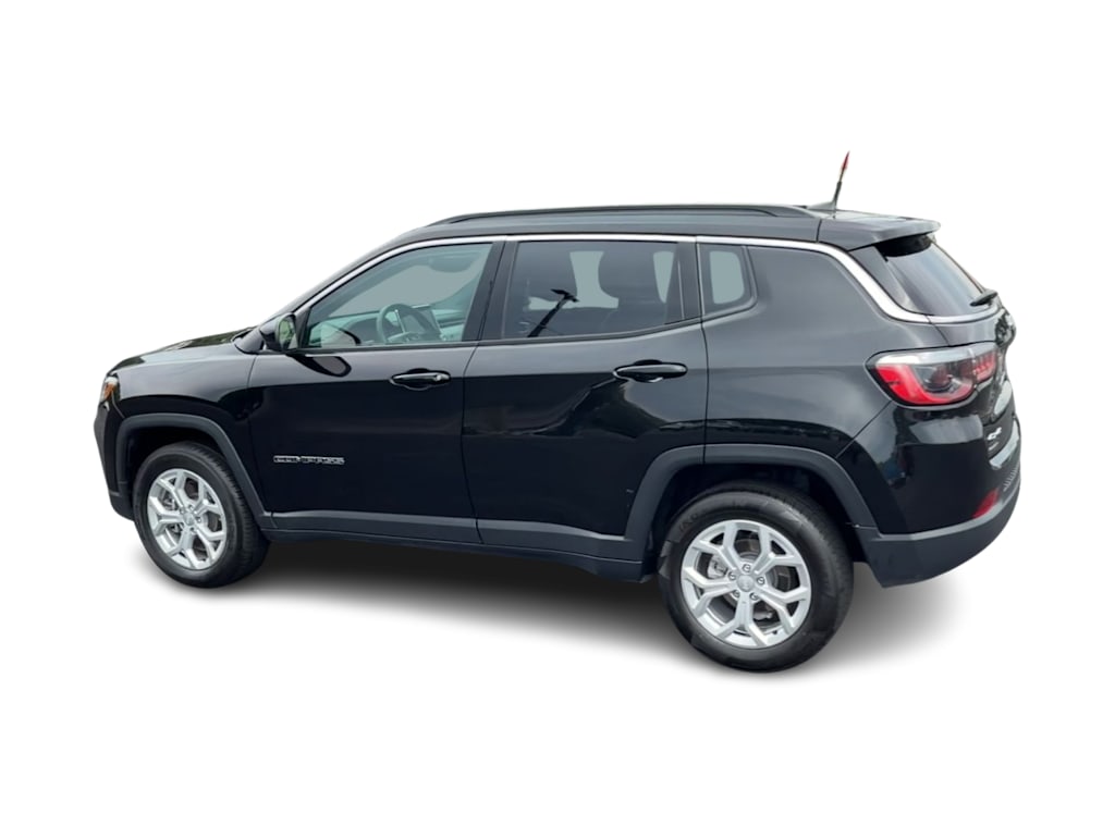 Thumbnail: 2024 Jeep Compass - 17
