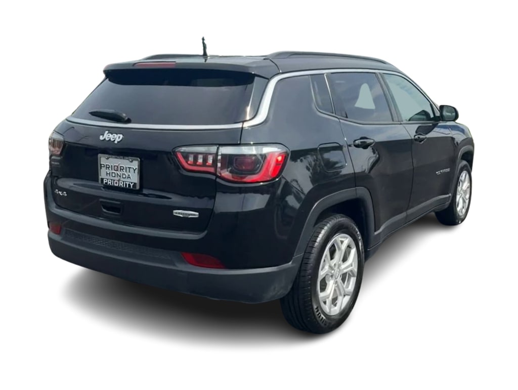 Thumbnail: 2024 Jeep Compass - 18