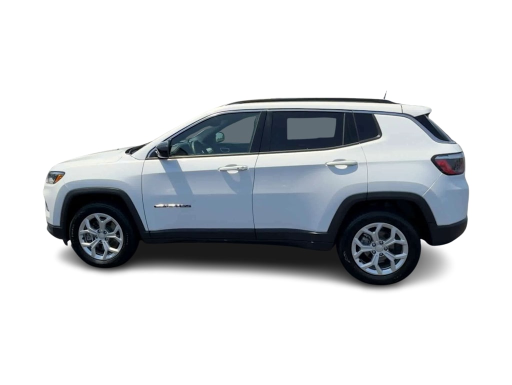 Thumbnail: 2024 Jeep Compass - 3