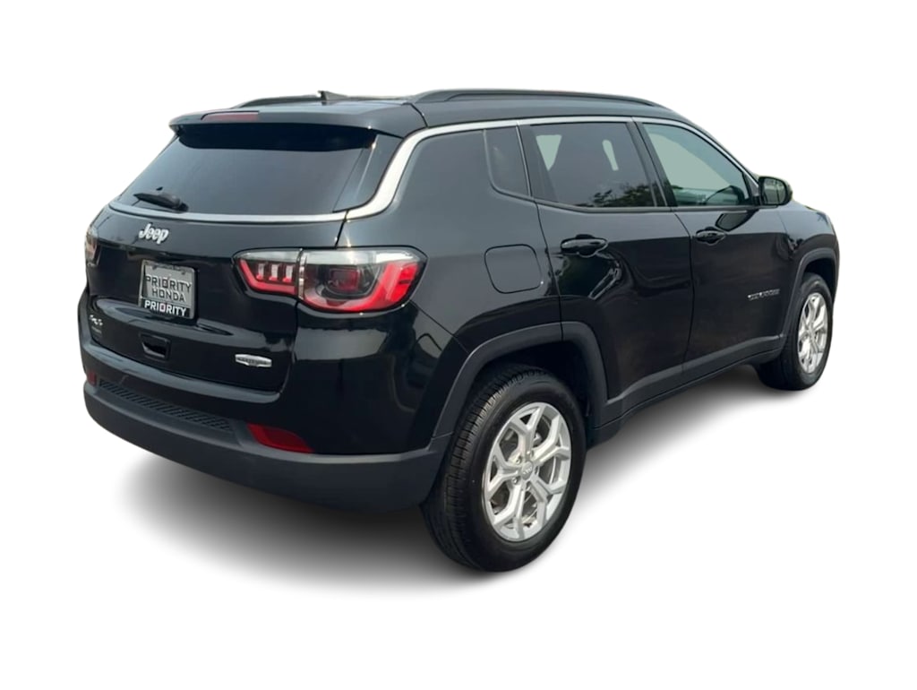 Thumbnail: 2024 Jeep Compass - 18