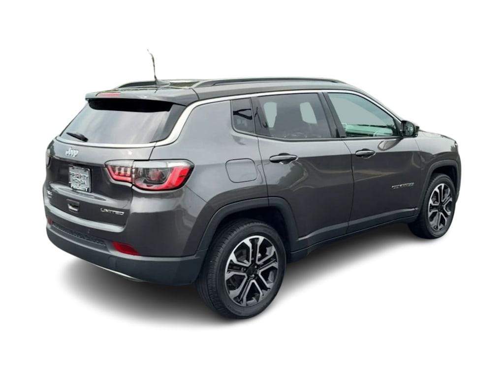 Thumbnail: 2023 Jeep Compass - 18