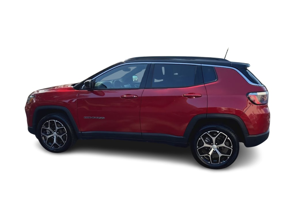 Thumbnail: 2024 Jeep Compass - 17
