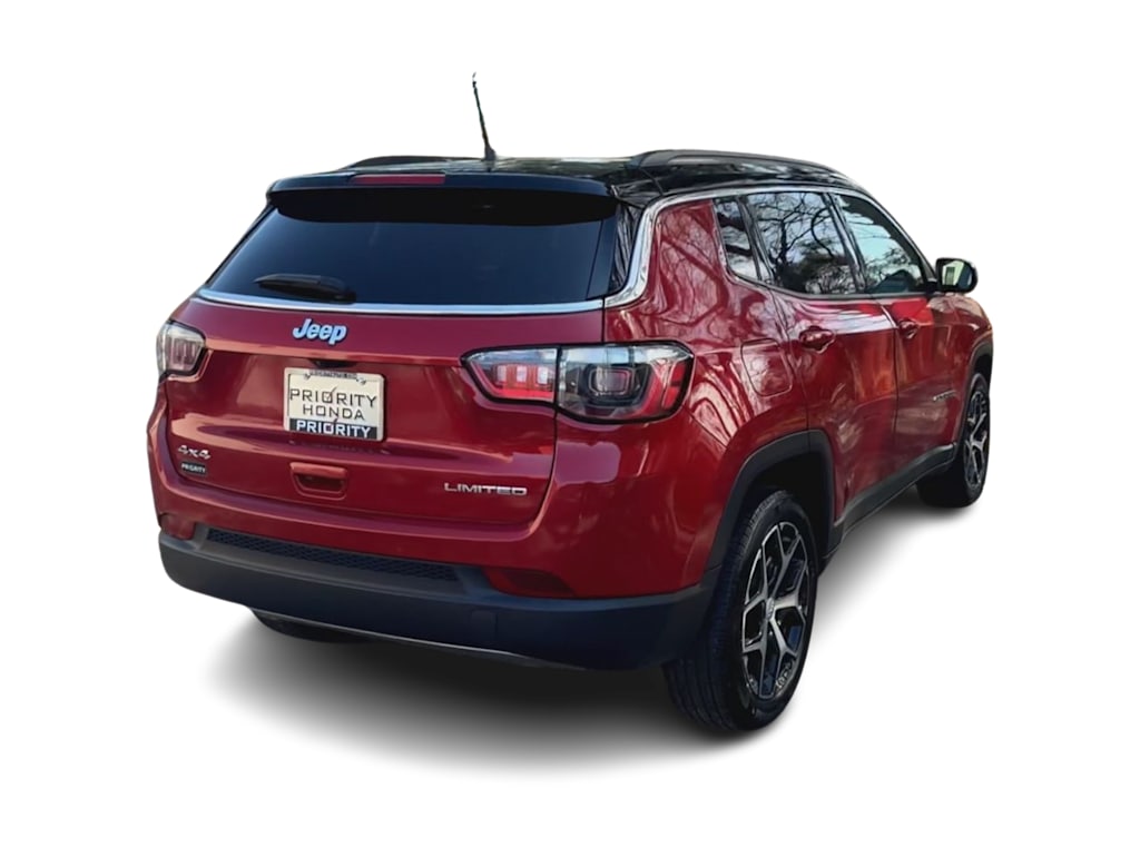 Thumbnail: 2024 Jeep Compass - 18