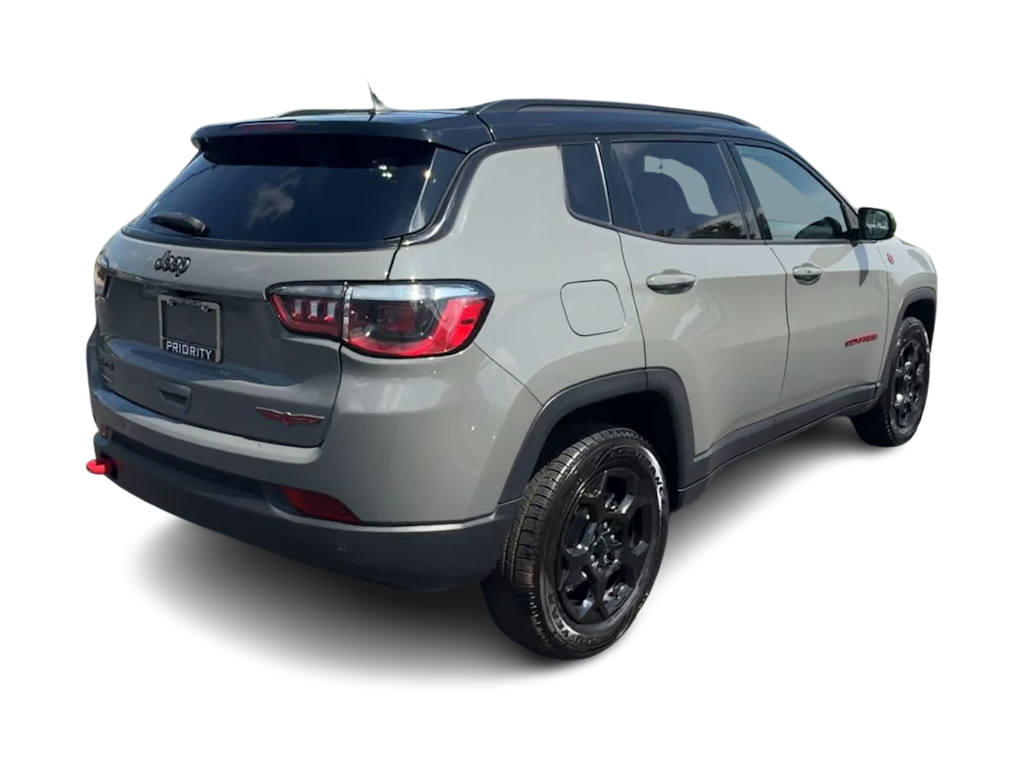 Thumbnail: 2024 Jeep Compass - 18