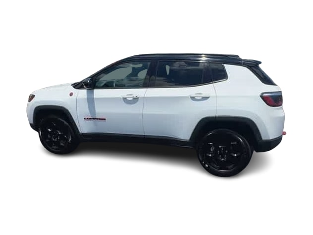 Thumbnail: 2023 Jeep Compass - 17