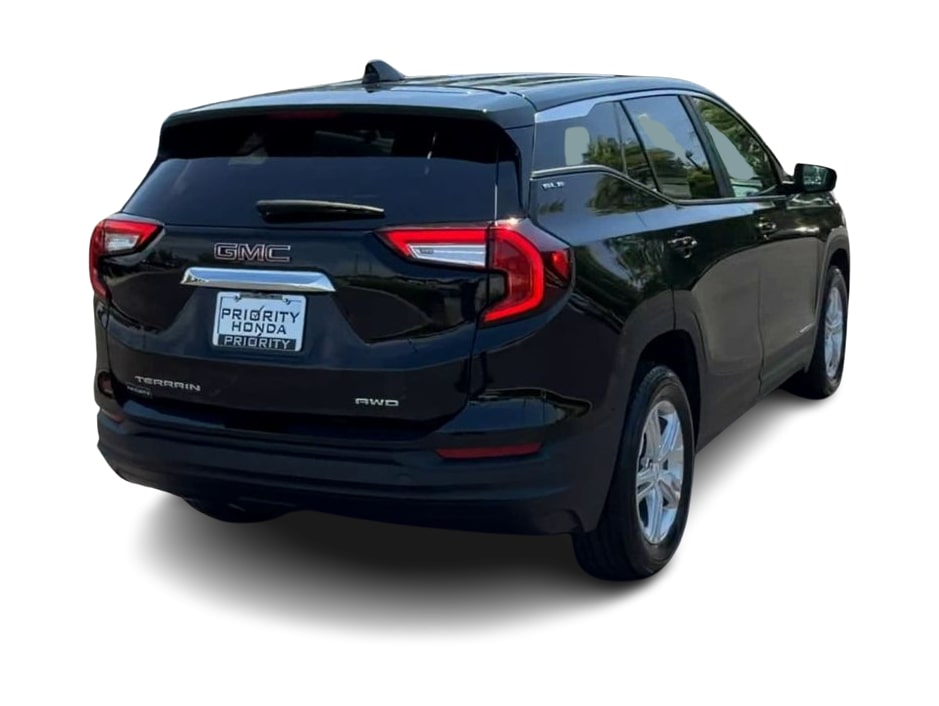 Thumbnail: 2024 GMC Terrain - 17