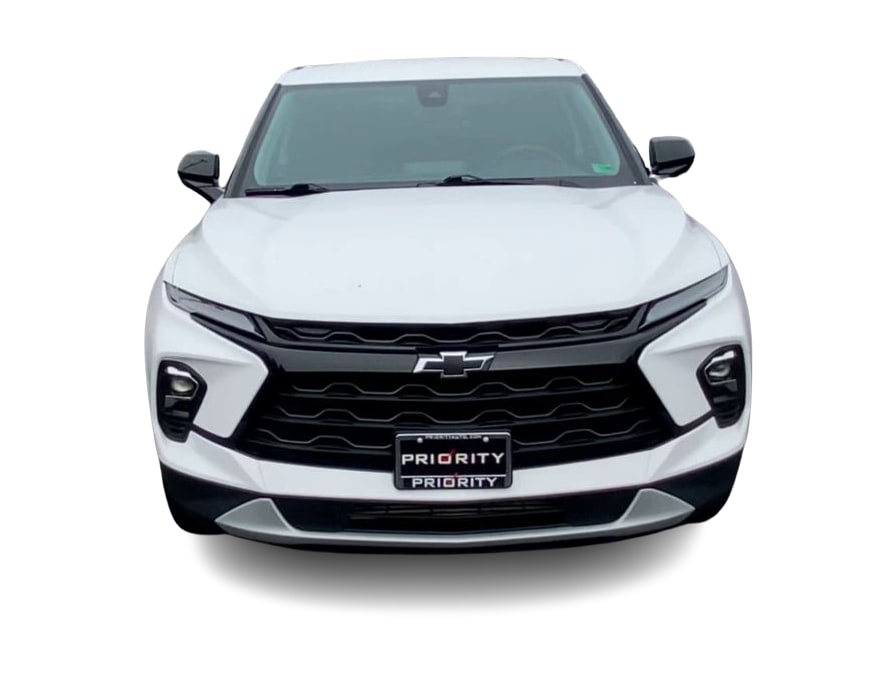 Thumbnail: 2023 Chevrolet Blazer - 5