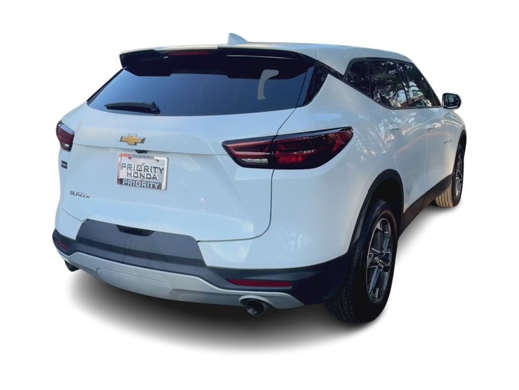 Thumbnail: 2025 Chevrolet Blazer - 18