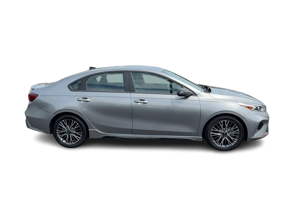 Thumbnail: 2023 Kia Forte - 19