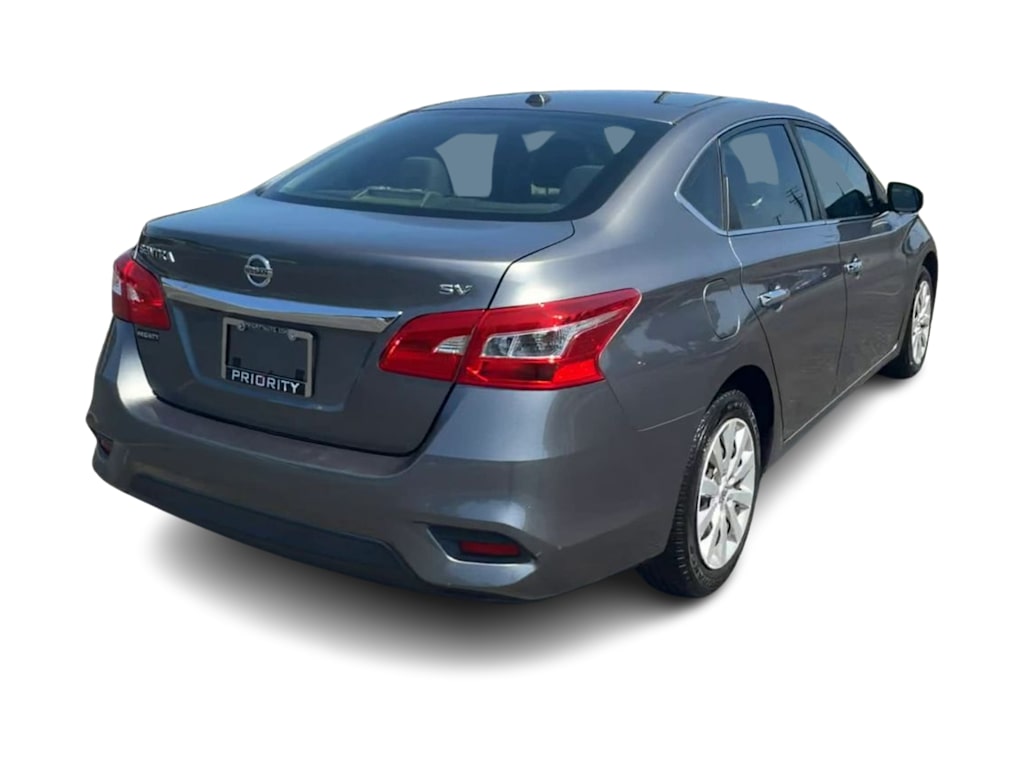Thumbnail: 2017 Nissan Sentra - 18