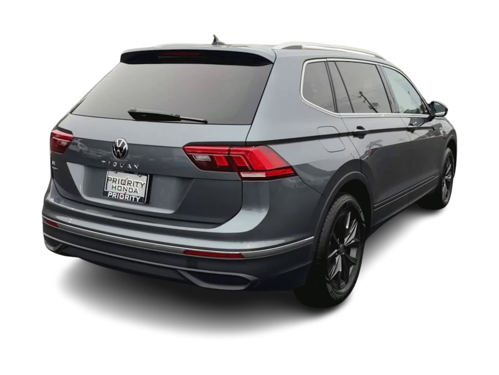 Thumbnail: 2024 Volkswagen Tiguan - 19