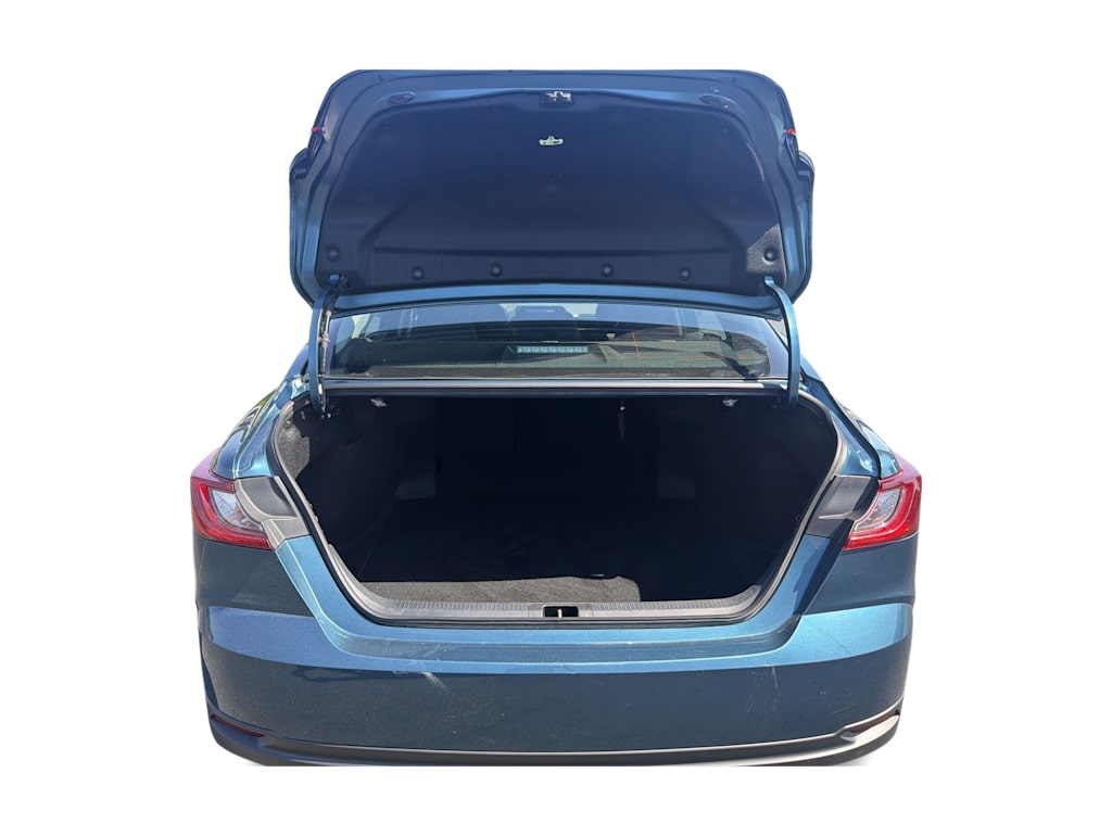 Thumbnail: 2025 Toyota Camry - 14