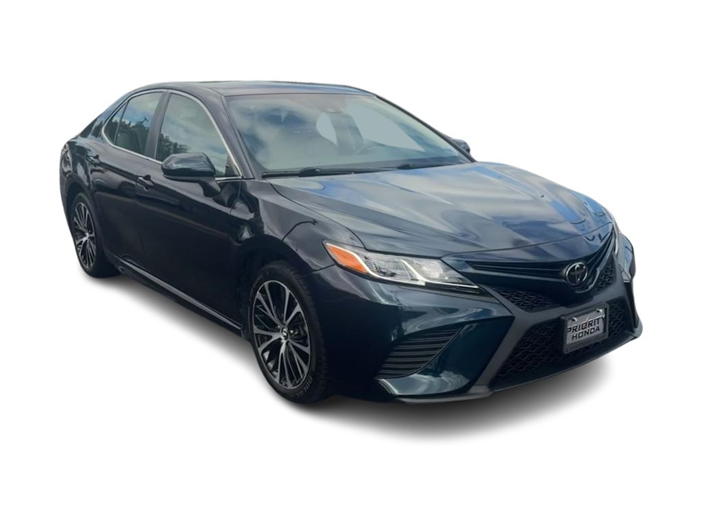 Thumbnail: 2020 Toyota Camry - 15