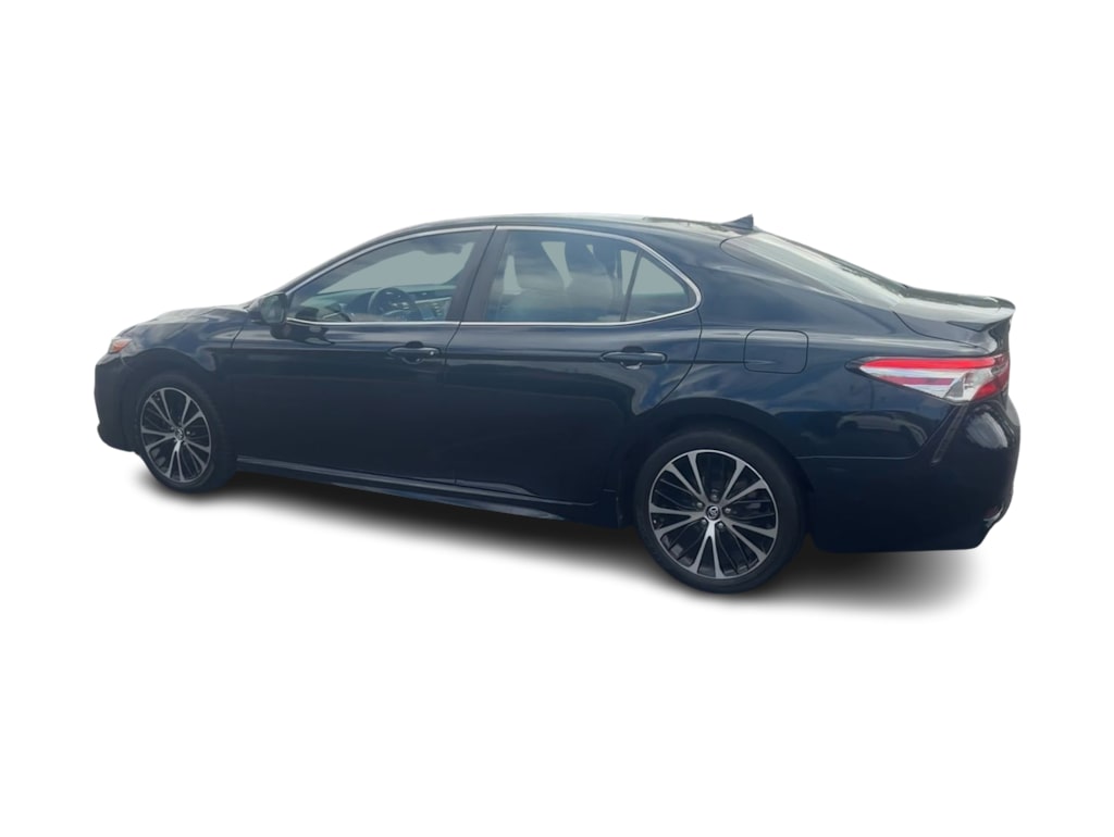 Thumbnail: 2020 Toyota Camry - 17