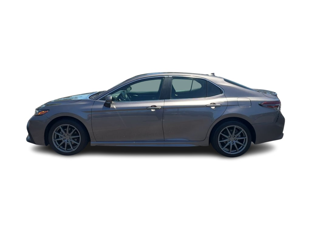 Thumbnail: 2024 Toyota Camry - 16