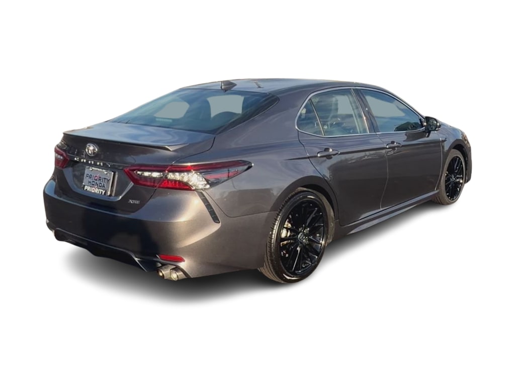 Thumbnail: 2023 Toyota Camry - 17