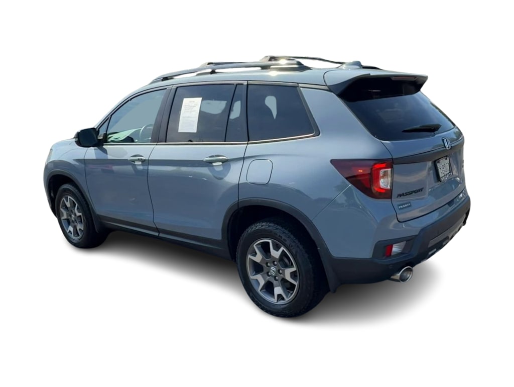 Thumbnail: 2023 Honda Passport - 4