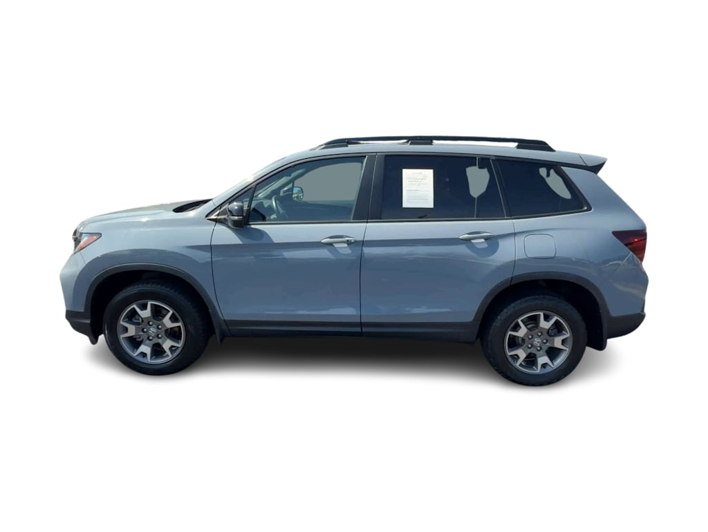 Thumbnail: 2023 Honda Passport - 3