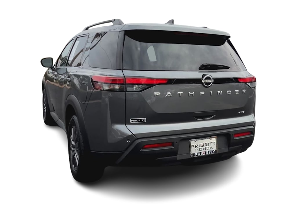 Thumbnail: 2025 Nissan Pathfinder - 4