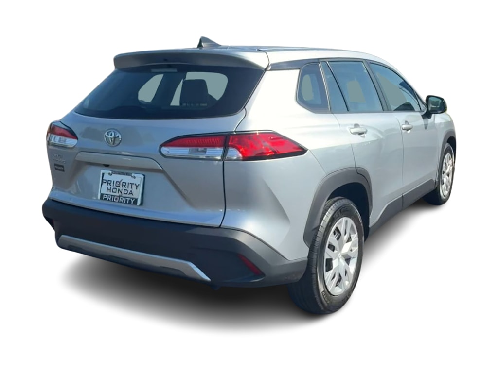 Thumbnail: 2023 Toyota Corolla Cross - 18