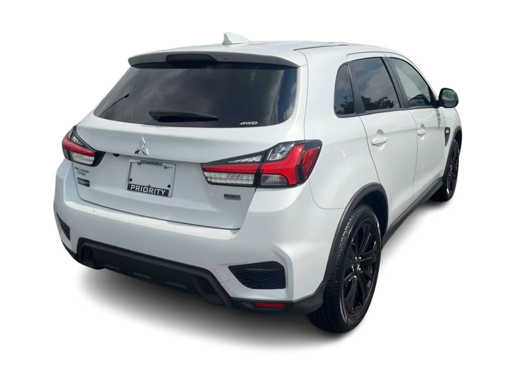 Thumbnail: 2025 Mitsubishi Outlander Sport - 17