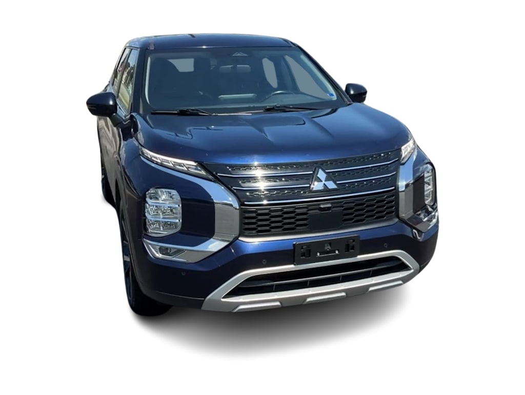 Thumbnail: 2024 Mitsubishi Outlander - 5