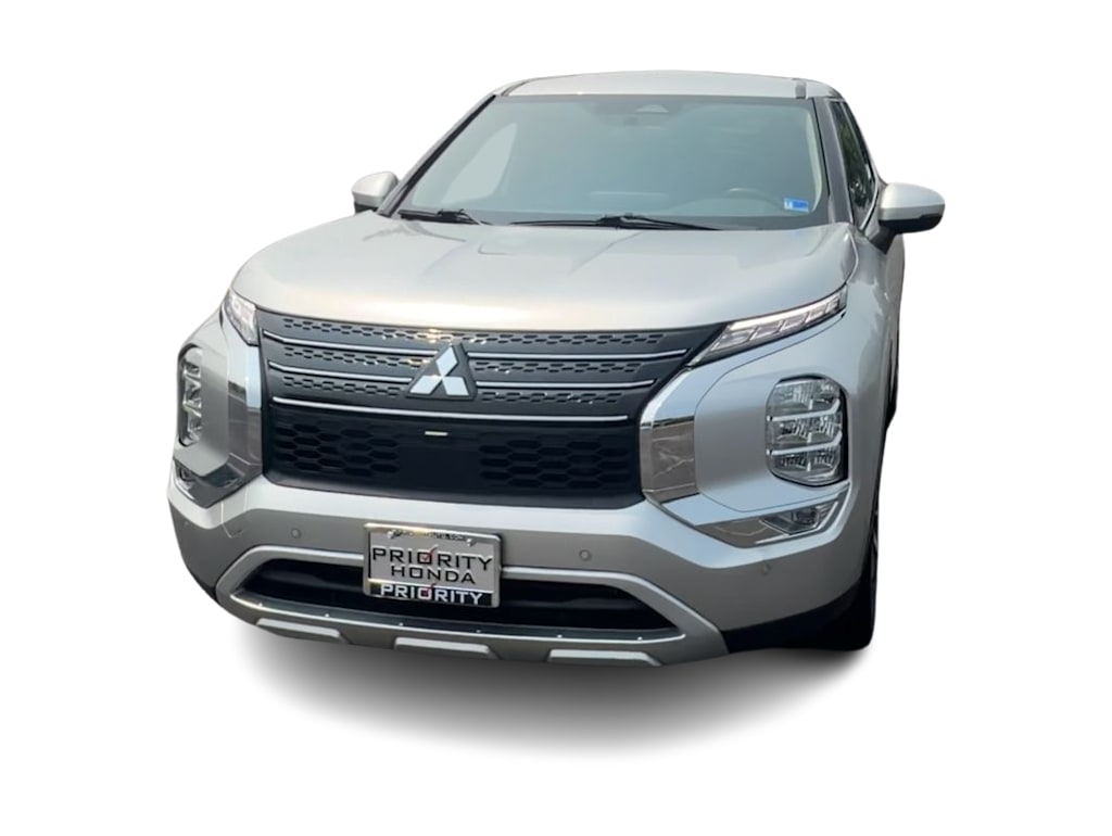 Thumbnail: 2024 Mitsubishi Outlander - 5