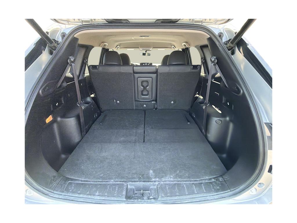 Thumbnail: 2024 Mitsubishi Outlander - 16