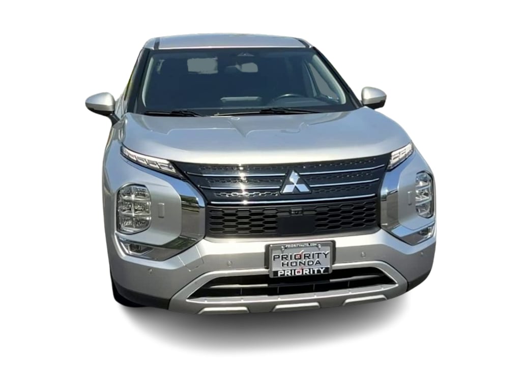 Thumbnail: 2024 Mitsubishi Outlander - 6