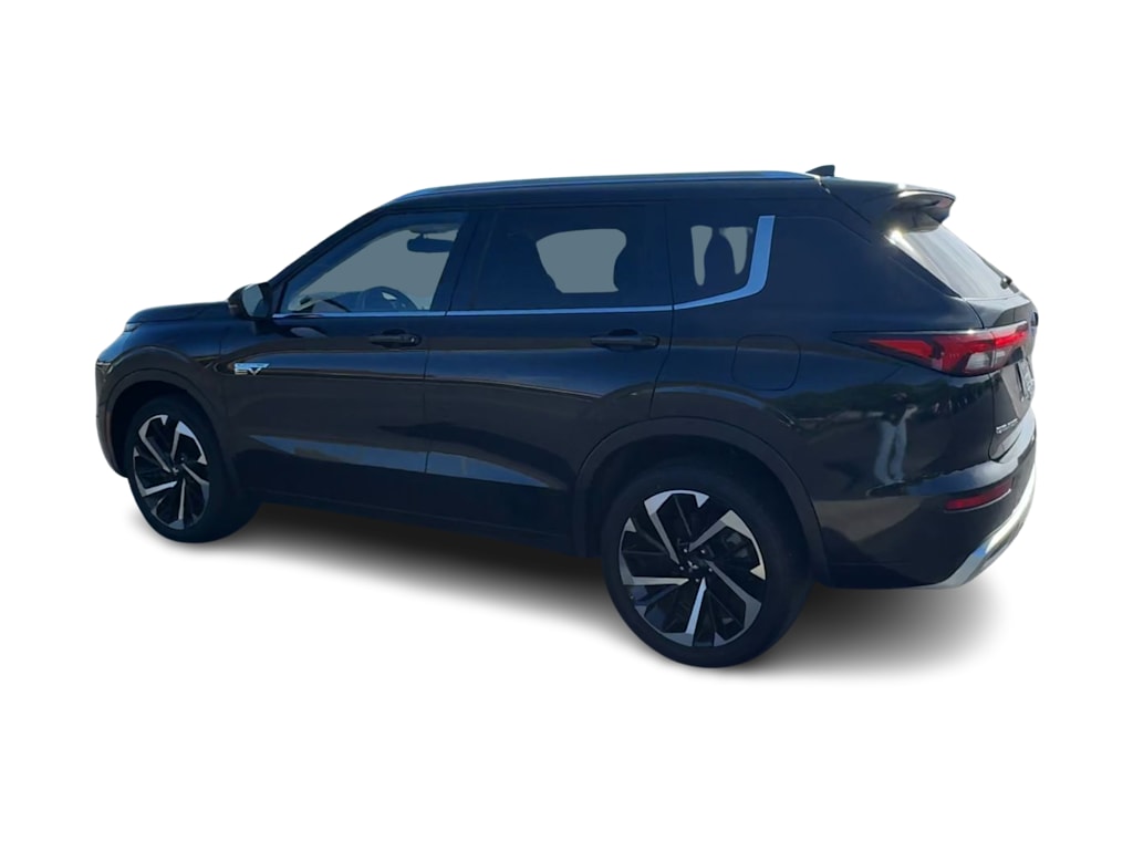 Thumbnail: 2024 Mitsubishi Outlander - 18