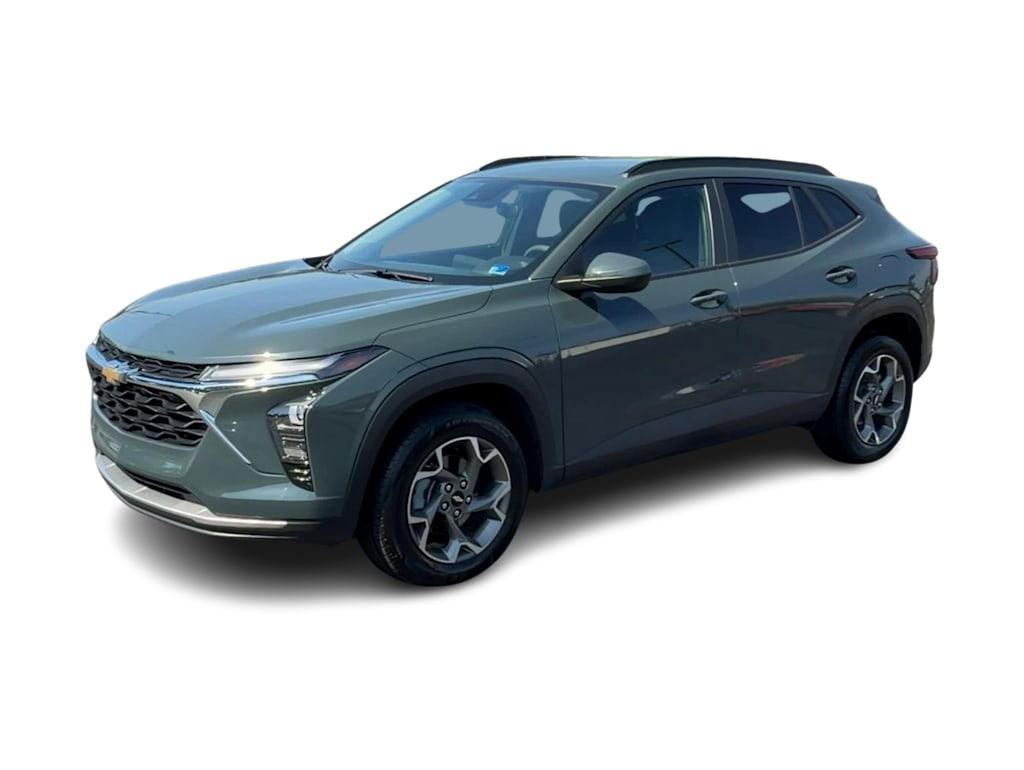 Thumbnail: 2025 Chevrolet Trax - 17