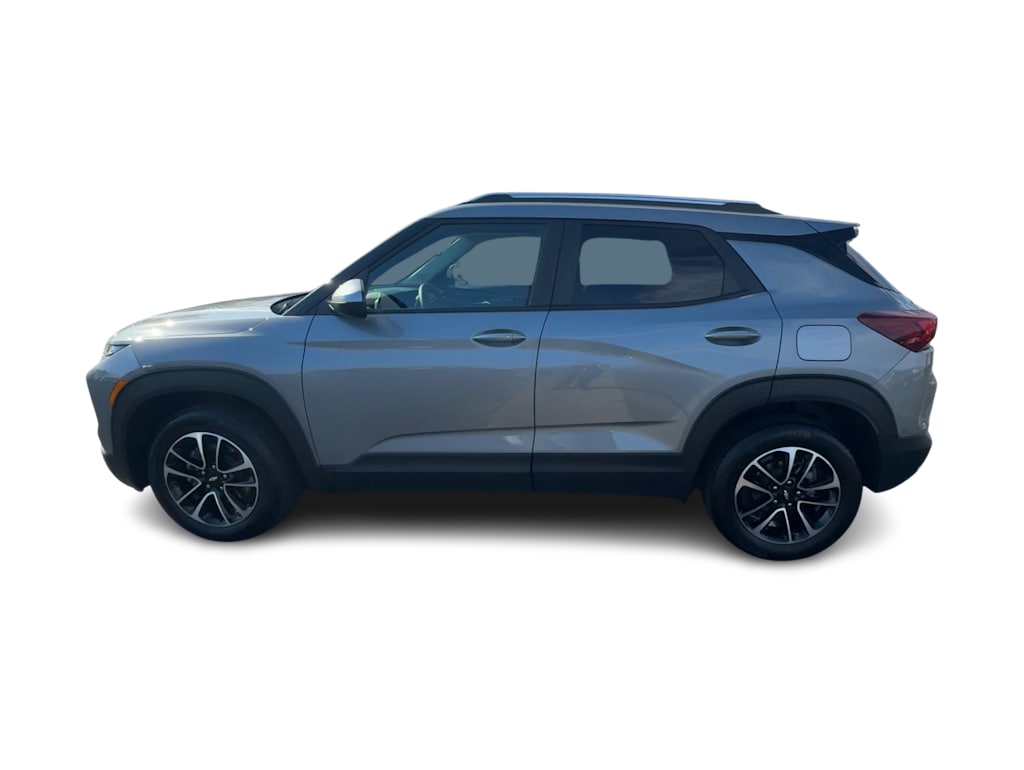 Thumbnail: 2025 Chevrolet TrailBlazer - 3
