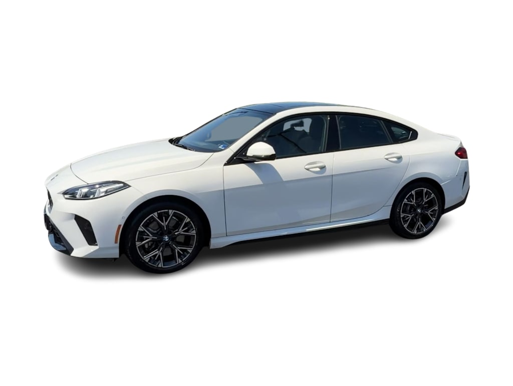 Thumbnail: 2025 BMW 2 Series - 3