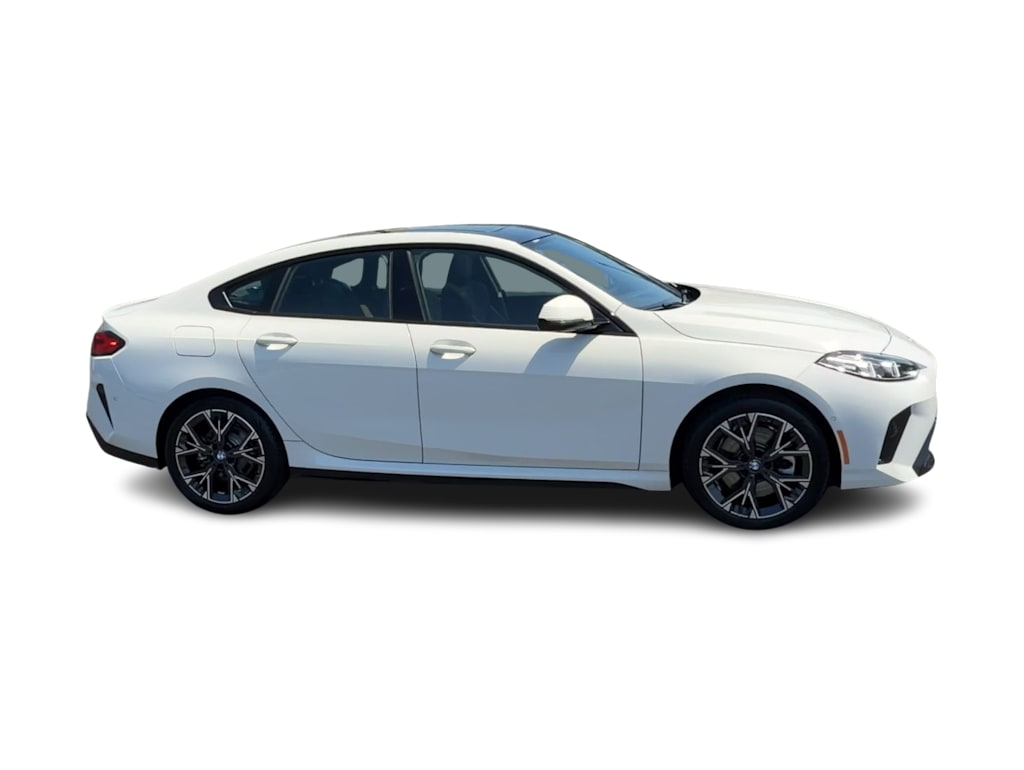 Thumbnail: 2025 BMW 2 Series - 19