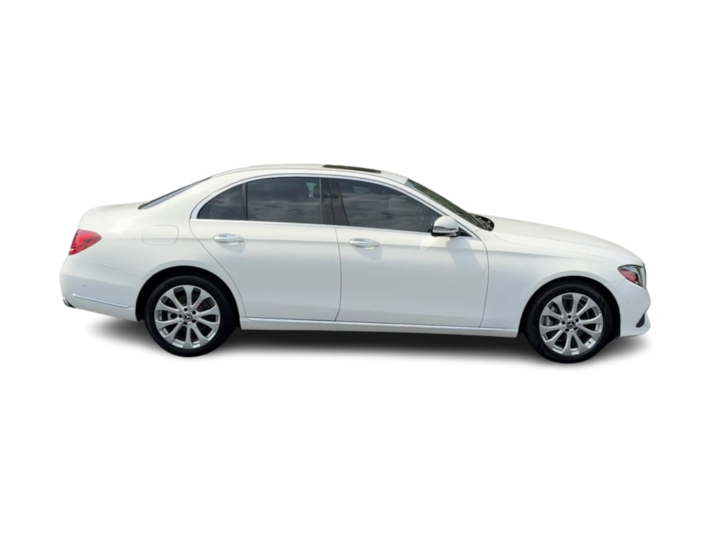 Thumbnail: 2018 Mercedes-Benz E-Class - 19