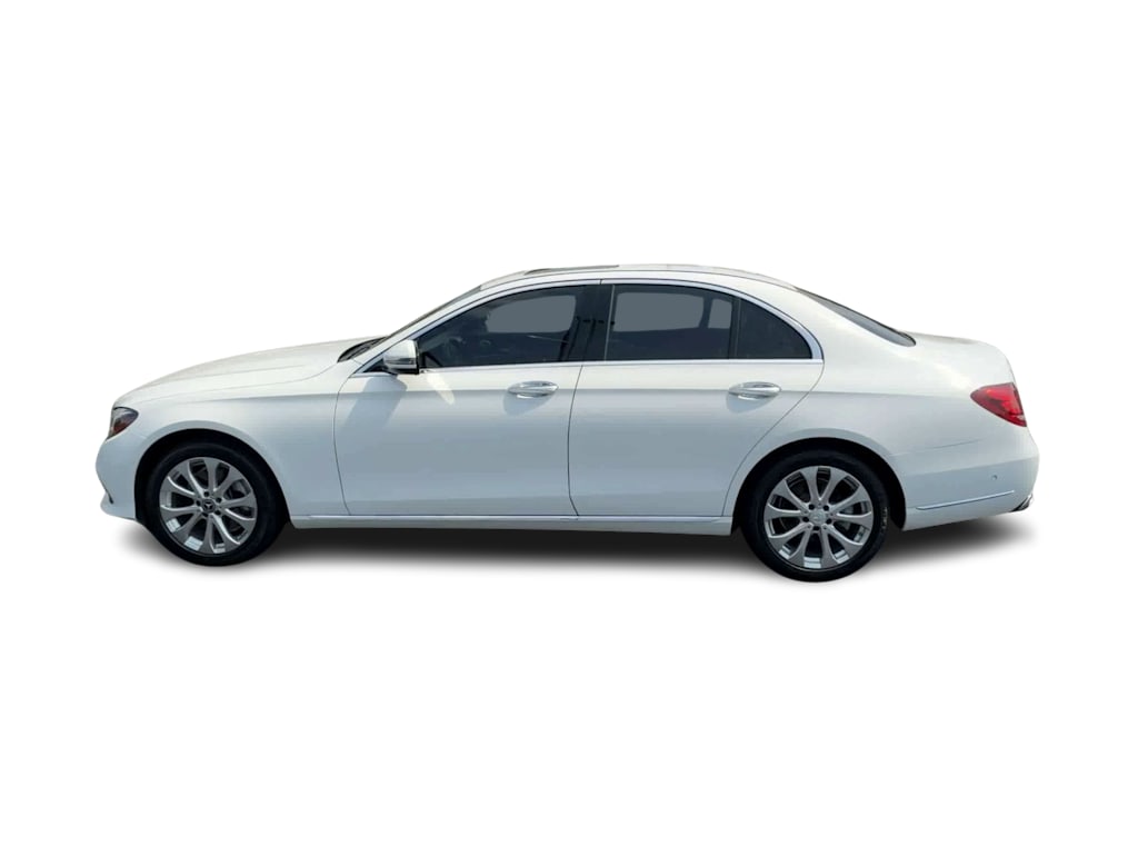 Thumbnail: 2018 Mercedes-Benz E-Class - 3