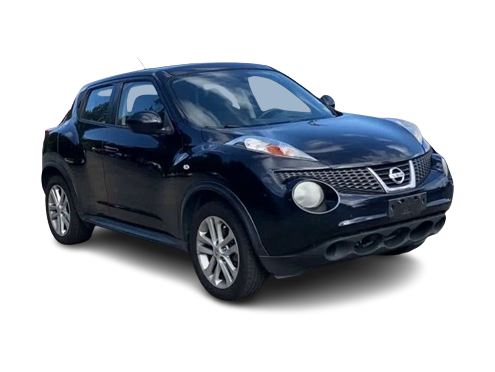 2013 Nissan Juke S 12