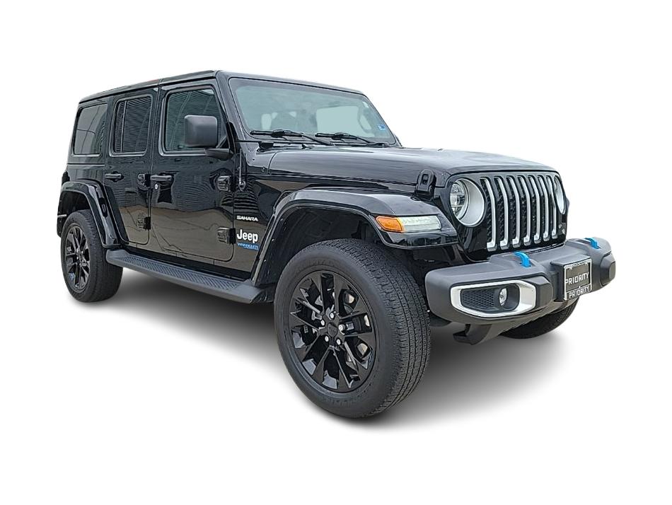 Thumbnail: 2022 Jeep Wrangler - 19