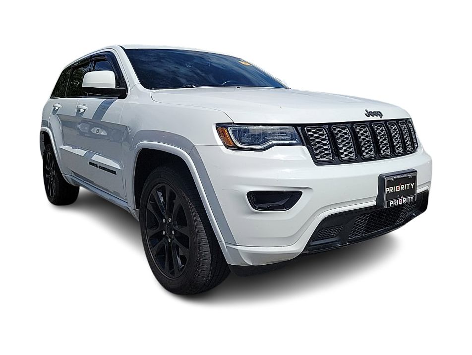 Thumbnail: 2020 Jeep Grand Cherokee - 11