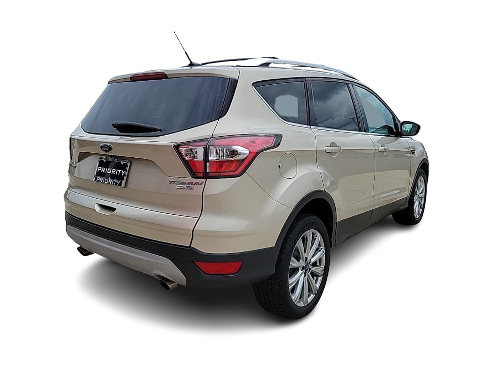 Thumbnail: 2017 Ford Escape - 18